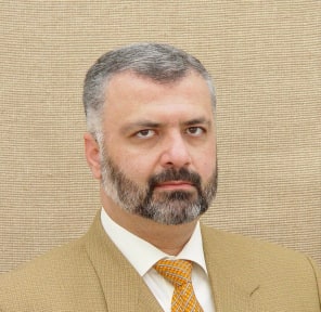 Dr. Darwish Protrait Photo